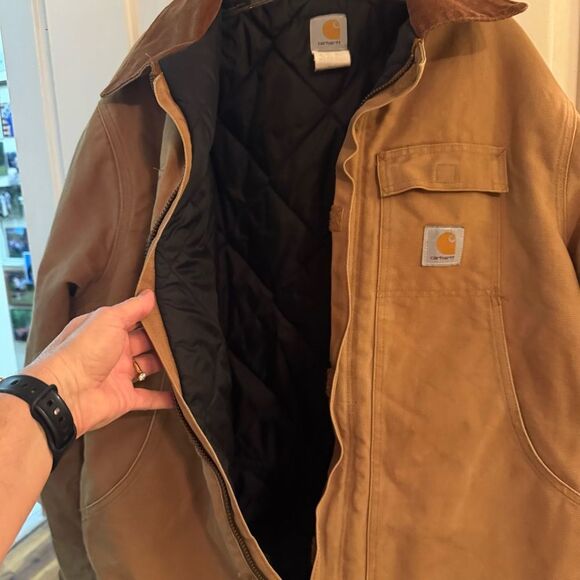 Men’s 2Xl Carhartt Duck canvas Jacket with quilt lining.‎ Zipper front - Picture 8 of 14